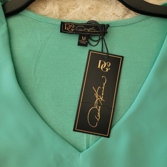 DG2 Diana Gilman V Neck 3/4 Sleeve Layered Turquoise Blouse. Size M - Picture 9 of 10